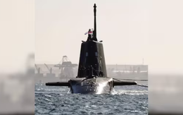 Tàu ngầm hạt nhân Anh mang tên lửa Tomahawk áp sát Trung Đông