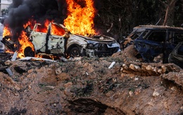 Thủ đô Israel oằn mình hứng 7 đợt tên lửa Iran dội xuống suốt từ đêm đến sáng