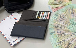 Phát hiện 83 tờ tiền có mệnh giá từ 500.000 đồng bị bỏ lại trên chuyến tàu đi từ ga Hà Nội