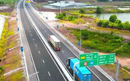 Tiếp tục bổ sung quy hoạch các tuyến đường bộ kết nối với sân bay, cảng biển