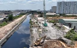 Đại dự án tại TP.HCM thiếu nghiêm trọng nhựa đường và cát để thi công
