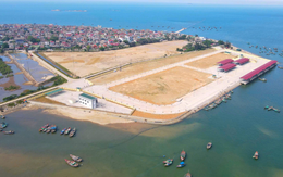 Cảng cá gần 300 tỷ thành điểm du lịch, chủ tịch tỉnh phải đăng lên Facebook