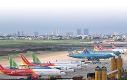 Nhiều chặng bay 'cháy vé', giá vé tăng cao dịp lễ 30/4 - 1/5