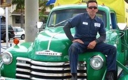 Cạn xăng kéo dài, đường phố Cuba xuất hiện cảnh ‘tương lai’: Vật thể chở người rồi đi băng băng trên nước