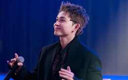 Nam ca sĩ Vbiz kêu gọi cả 949 triệu đồng trong 1 show, cứu sống 26 trái tim bệnh nhi