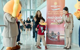 Hơn 200 khách đến Phú Quốc trên chuyến bay quốc tế đầu tiên của Sun PhuQuoc Airways