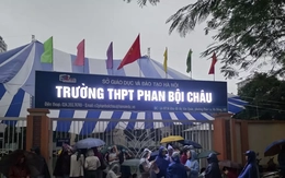 Vụ chầu chực xuyên đêm nộp hồ sơ vào lớp 10: Yêu cầu trả lại phí ghi danh, xem xét xử phạt trường