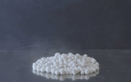 Startup 10 người thách thức pin Lithium, kỹ thuật 2.000 năm tuổi bất ngờ gây chú ý trở lại trong bối cảnh khủng hoảng năng lượng