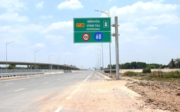 CLIP: Cận cảnh tuyến cao tốc Biên Hòa - Vũng Tàu tiếp tục "hoãn" khai thác tạm