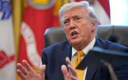 Ông Trump bất ngờ tuyên bố Mỹ sẽ giành lấy dầu mỏ của Iran và kiểm soát cơ sở xuất khẩu