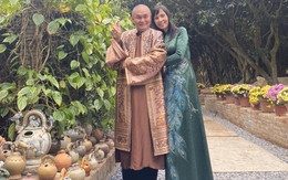 Danh hài Xuân Hinh: "30 năm qua, tình yêu của tôi vẫn đẹp, cô gái Phương Lan cũng vẫn đẹp"