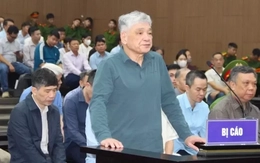 Lời khai về 10 tỷ đồng đặt trước cửa nhà Quyền cục trưởng