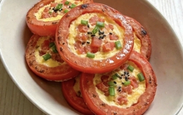 Tôi giảm 2kg nhờ món "bánh trứng cà chua 10 calo": Nghe vô lý nhưng ai thử cũng ghiền