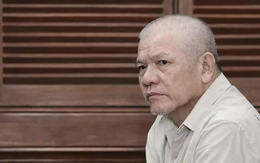 Chủ tiệm vàng ở TPHCM tổ chức vận chuyển trái phép hơn 18 triệu USD và 2 nghìn tỷ qua biên giới