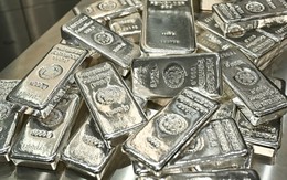 Bán 15kg bạc, thu gần 1,5 tỷ đồng: 5 phút sau tài khoản bị phong tỏa, người phụ nữ suýt thành tội phạm