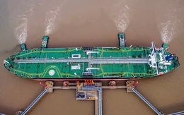 Trung Quốc âm thầm mở lối cho tàu qua eo biển Hormuz