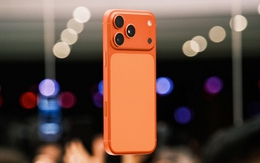 iPhone 17 Pro Max bị bán tháo hàng loạt, điều gì đang xảy ra?