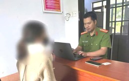 Giao dịch để nhận món hàng chứa 50.000 USD toàn tiền mặt, người phụ nữ Lâm Đồng bị công an điều tra