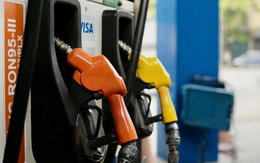 Giá xăng tăng, xe điện có phải là giải pháp?