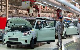 Đi ngược thế giới, Trung Quốc bá chủ xe điện nhờ tự sản xuất gần 80% linh kiện lõi, lợi nhuận lên tới 20% dù giá bán siêu rẻ