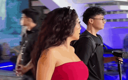 Ai đó hãy ngăn Ốc Thanh Vân lại đi!