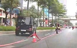 Ô tô Mercedes G63 tông cụ ông đi bộ sang đường tử vong ở Hà Nội