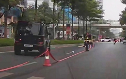 Hiện trường vụ cụ ông tử vong sau va chạm với Mercedes G63 trên phố Hà Nội