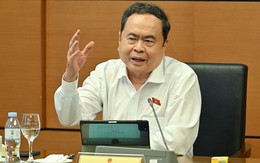 Chủ tịch Quốc hội: Nhiều công trình, sao Nhà nước làm thì chậm nhưng tư nhân làm rất nhanh?