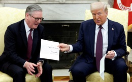 Anh - Mỹ tính toán phương án quân sự tại eo biển Hormuz