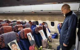 'Hành khách' đặc biệt trên chuyến bay đưa các quan chức Iran đi đàm phán với Mỹ