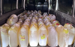 Nhiều vụ buôn lậu xăng dầu qua biên giới bị bắt giữ