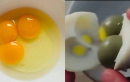 Người đàn ông đập trúng quả trứng 3 lòng đỏ hiếm nhất thế giới, xác suất khó hơn cả trúng Vietlott