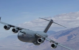 Máy bay vận tải ồ ạt hướng tới Trung Đông, Mỹ đang suy tính gì?