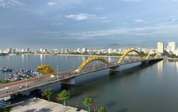 Lần đầu tiên trong lịch sử, Việt Nam sở hữu một công trình vừa giành giải thưởng kỹ thuật danh giá nhất thế giới, vừa lập kỷ lục Guinness, có thể phun lửa, phun nước giữa đô thị