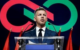 Tân Thủ tướng Hungary tuyên bố từ chối tài trợ cho Ukraine, tiếp tục mua dầu từ Nga