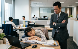 Không hài lòng với lương, nữ nhân viên ngủ trưa 5 tiếng tại công ty để “dạy sếp bài học” và cái kết gây tranh cãi