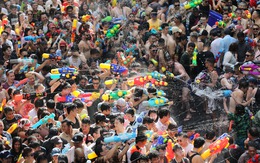 Số người chết trong dịp Tết té nước Songkran ở Thái Lan tiếp tục tăng mạnh