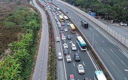 Hà Nội phân luồng giao thông, hướng dẫn di chuyển tránh ùn tắc dịp lễ 30/4 - 1/5