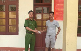 Phát hiện loạt tờ tiền mệnh giá 500K, tổng cộng hơn 97.380.000 đồng nằm chơ vơ trên đường