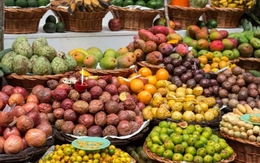 Đi chợ mua trái cây, nên chọn quả to hay quả nhỏ? Nhiều người chọn sai