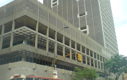 Mỹ bất ngờ nới lỏng trừng phạt quốc gia đang có hơn 300 tỷ thùng dầu