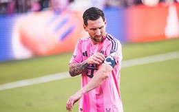 Messi bị kiện
