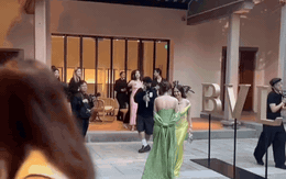 Vbiz có mỹ nhân được báo Trung khen đẹp nhất Việt Nam, đứng cạnh sao quốc tế nhưng chưa biết "lép vế" là gì