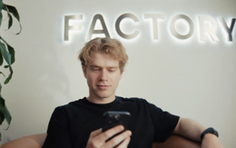 Bỏ học trường danh giá tại Mỹ vì lời thách của nhà đầu tư, người đàn ông này đang xây dựng một ‘đế chế’ tỷ USD, cạnh tranh trực tiếp với Open AI