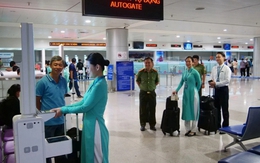 Quy định mới tại sân bay Tân Sơn Nhất: Bắt buộc khai báo thông tin trực tuyến trước khi nhập cảnh