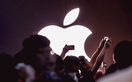 Apple ‘ngáo’ AI hay cả thế giới đang bị CEO Tim Cook dắt mũi: BigTech đổ 700 tỷ USD đầu tư nhưng nhà sản xuất iPhone lại chỉ thuê 1 tỷ USD mỗi năm