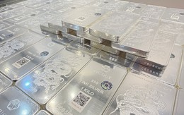 Sáng nay, giá bạc quay đầu giảm