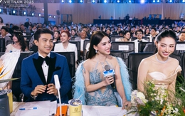 Tiểu Vy bảo vệ Quốc Trường