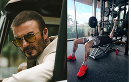 David Beckham cởi trần khoe body 6 múi "khét lẹt" tuổi 50, nhan sắc chấp cả thời gian