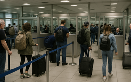 Cục Thuế thông báo: Một loạt Giám đốc có tên sau ở TP.HCM, Thanh Hóa, Huế, Hải Phòng… bị tạm hoãn xuất cảnh